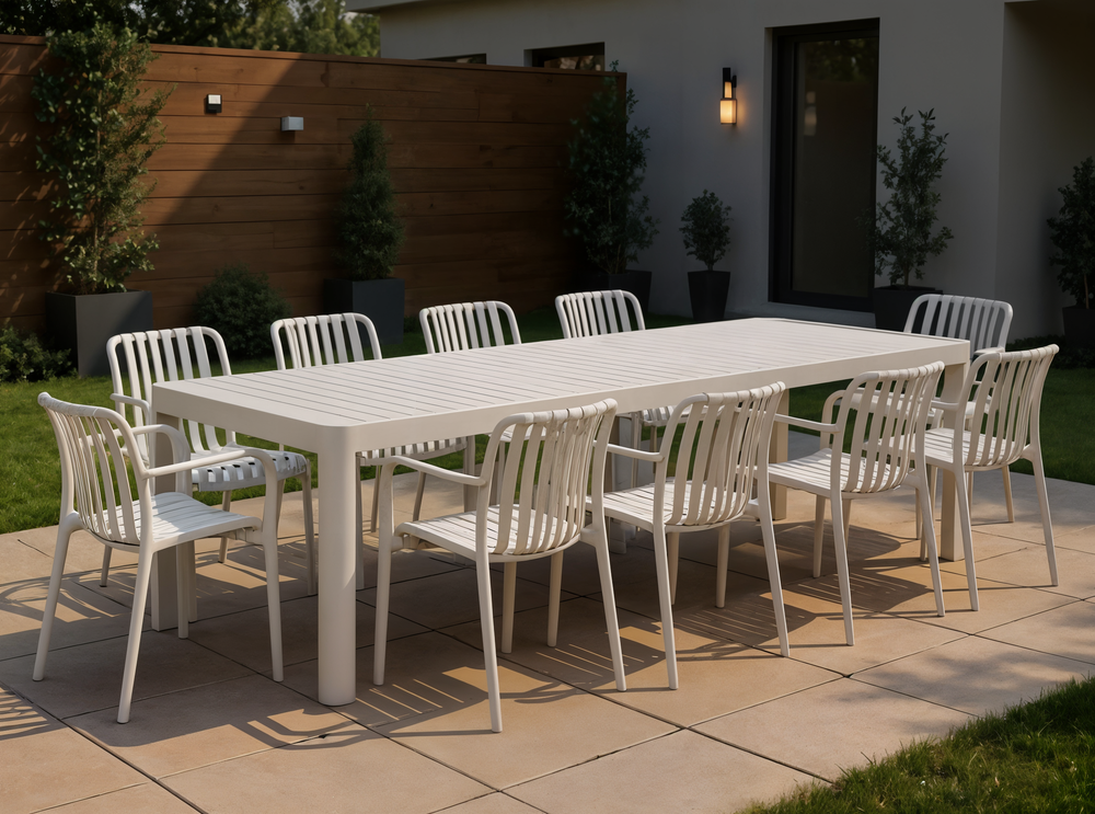 Bali Extendable Aluminum Table with Cura Stacking Chairs