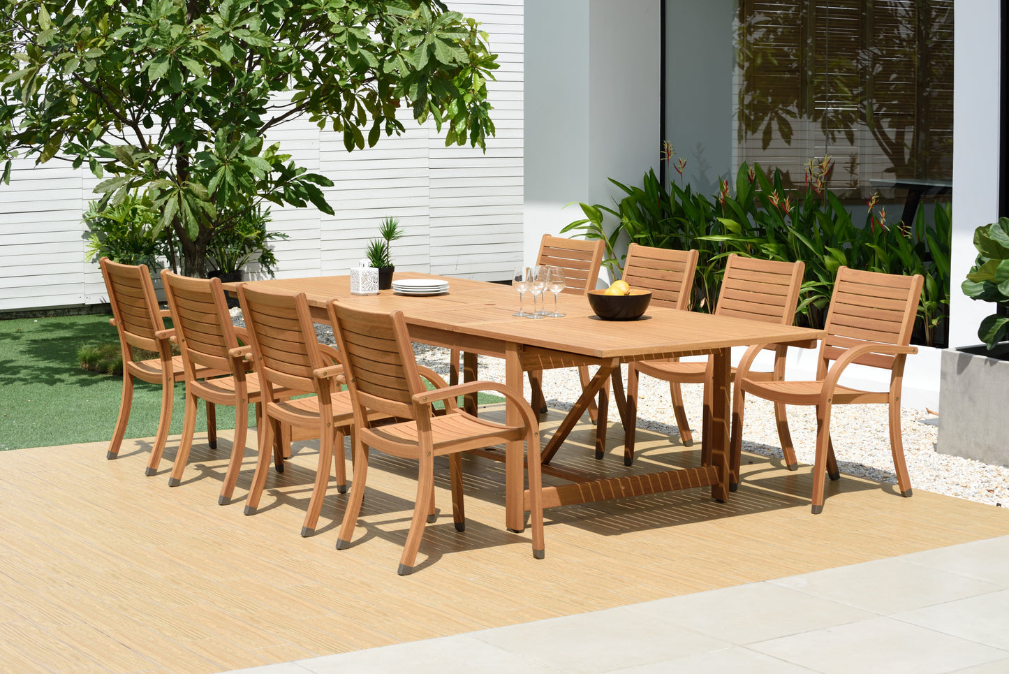 Leyland Table and Catalina Stacking Armchair Dining Set