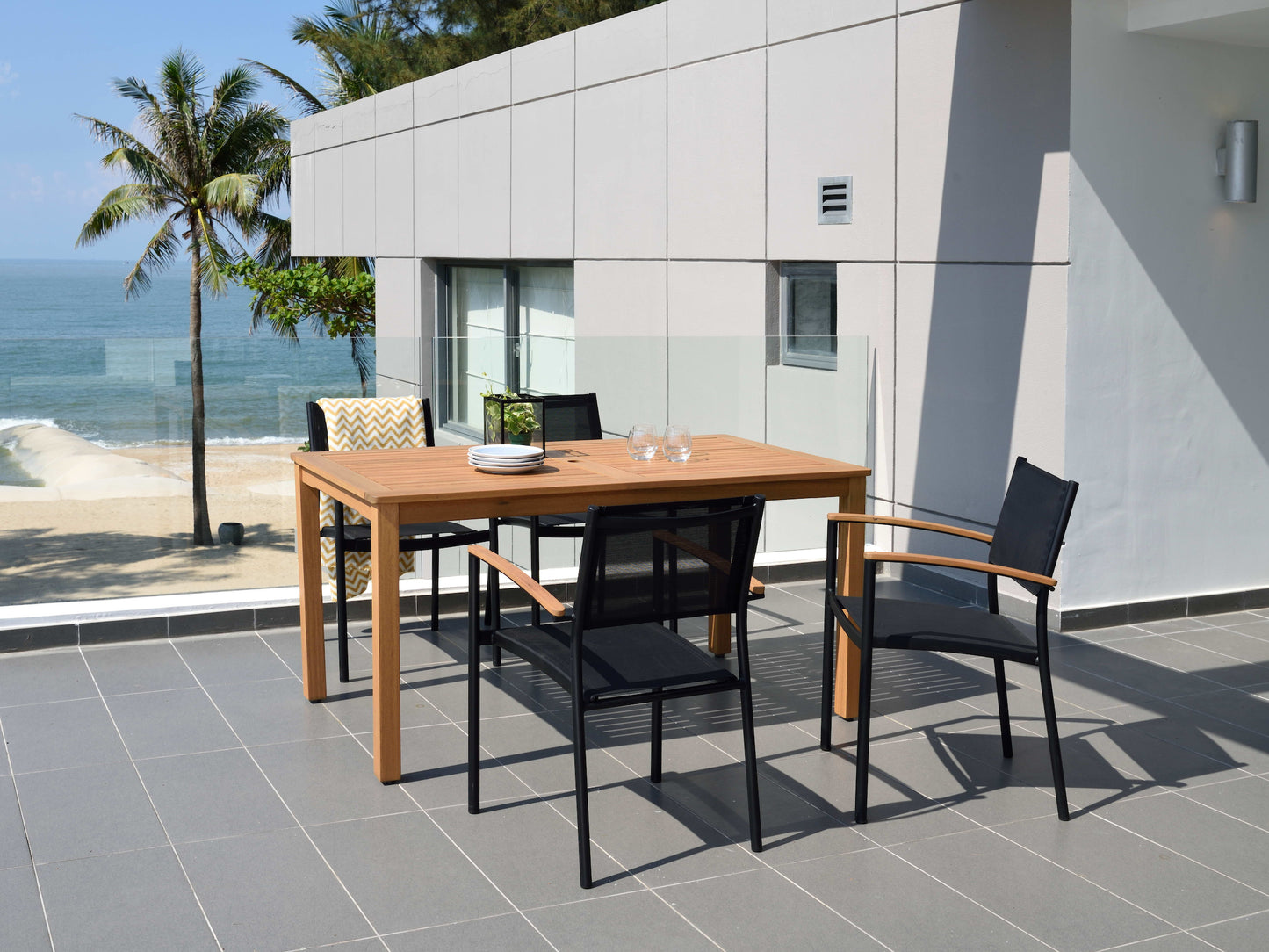 Orlando Rectangular Table and Vera Armchair Dining Set